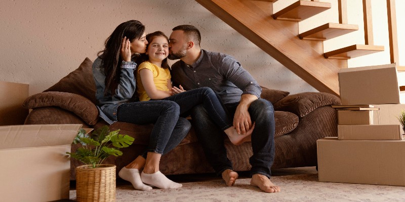 benefits-renting-duplex-stay family kissing child