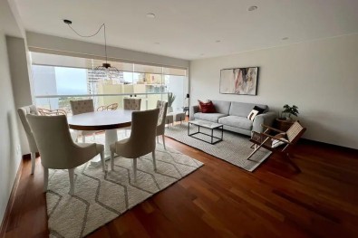 Alquiler de Penthouse Vacacional cerca al Malecón | MLA Apartments