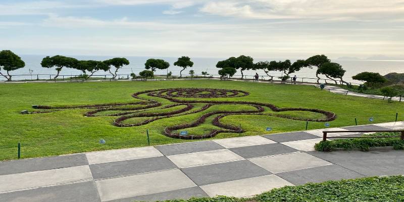 parque maria reiche miraflores