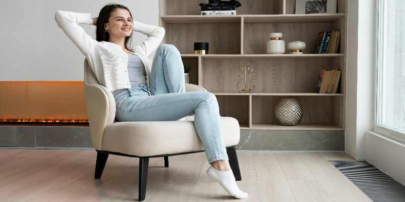 short-long-term-rental girl happy seat